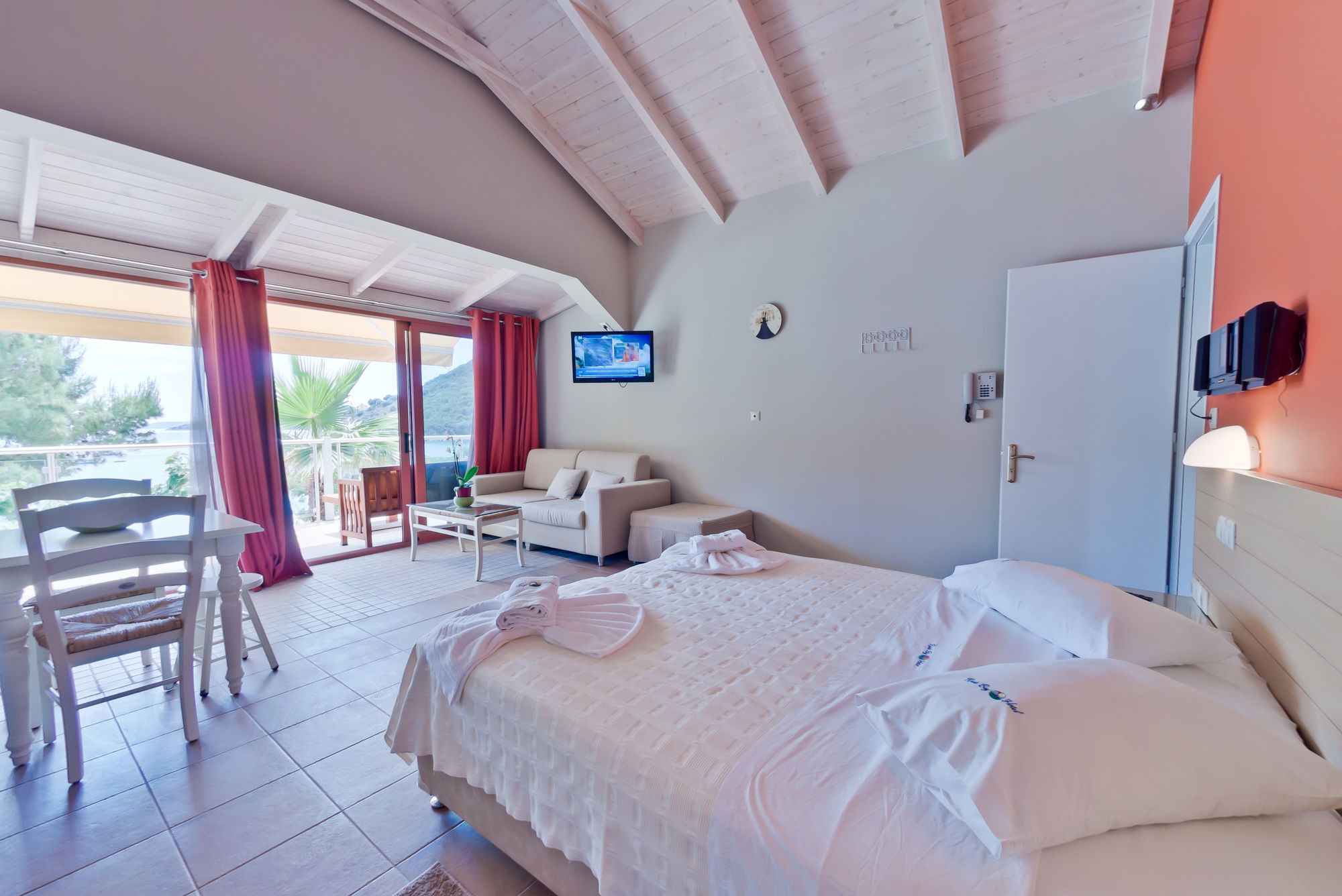 Rouda Bay Beach Hotel Mikros Gialos Exterior foto